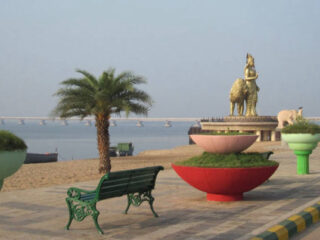 yanam beach 1000×504 800×403 converted